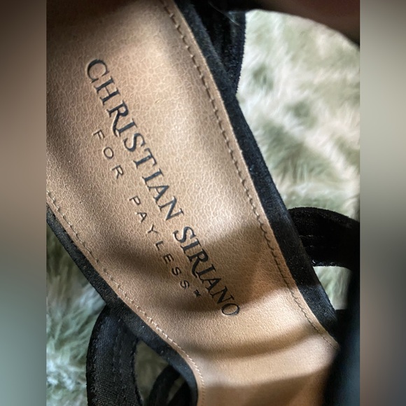 Lace up Pumps - Picture 2 of 4